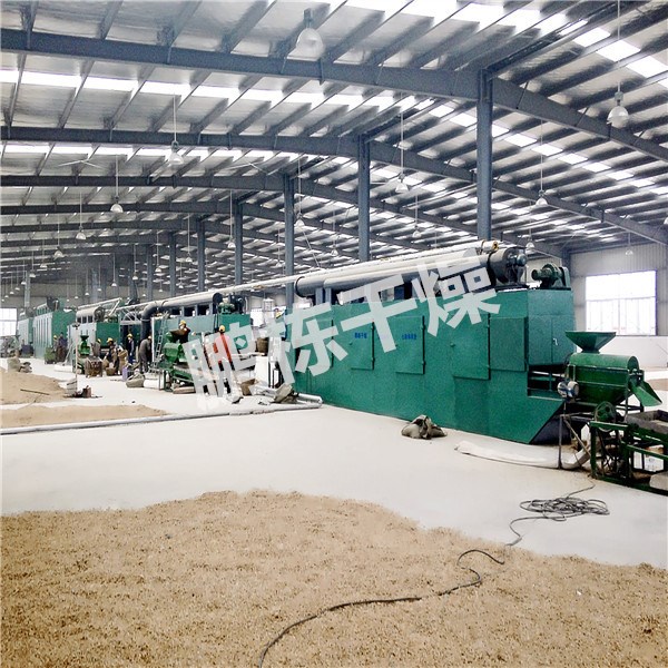 四川农产品合作社与我公司订购了10台多层带式干燥机使用现场